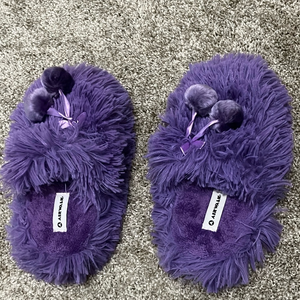 AIRWALK women’s purple house slipper